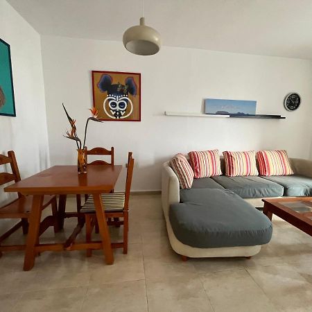 Playa Chica Apt With Terrace 100 M From The Sea Puerto del Carmen  Zewnętrze zdjęcie