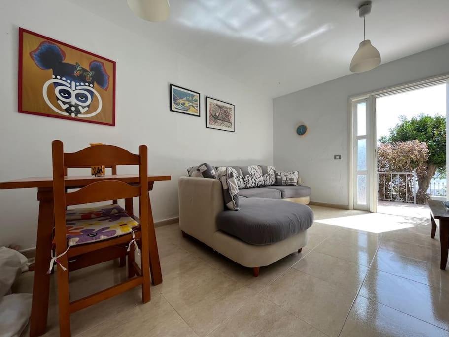 Playa Chica Apt With Terrace 100 M From The Sea Puerto del Carmen  Zewnętrze zdjęcie