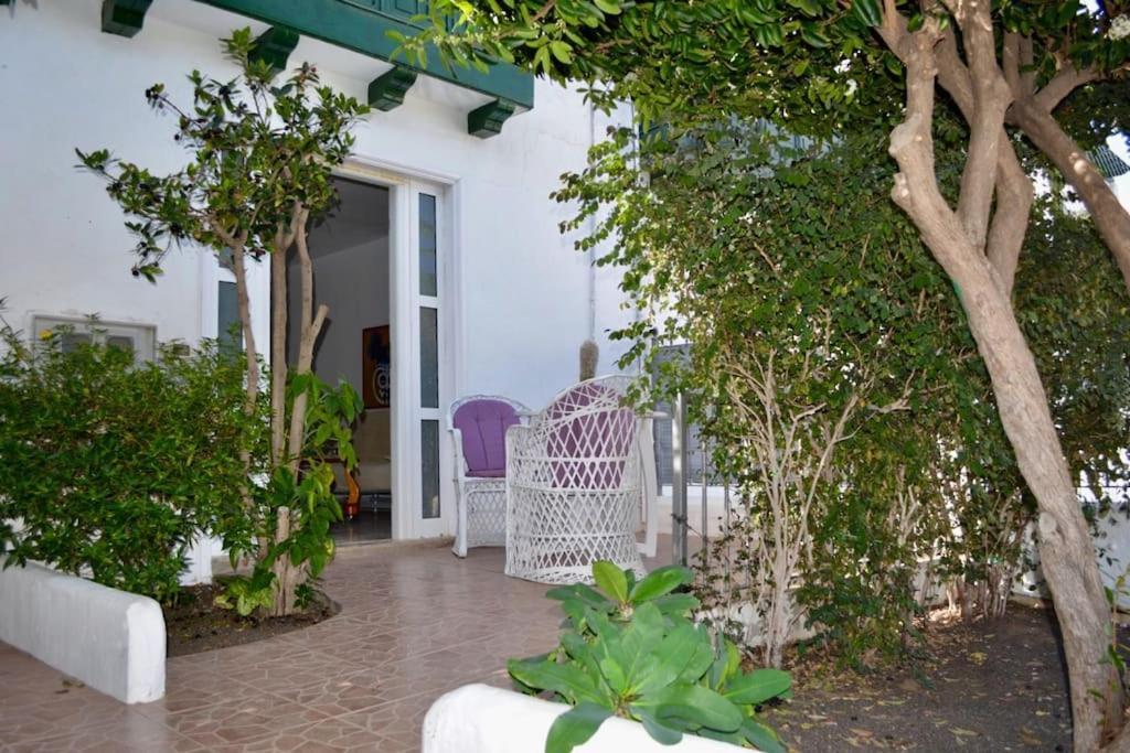 Playa Chica Apt With Terrace 100 M From The Sea Puerto del Carmen  Zewnętrze zdjęcie