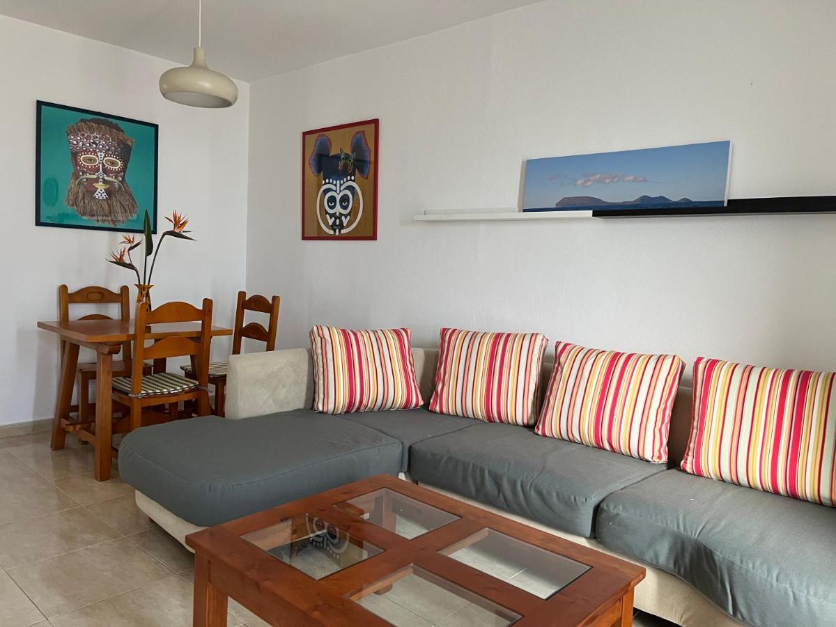 Playa Chica Apt With Terrace 100 M From The Sea Puerto del Carmen  Zewnętrze zdjęcie